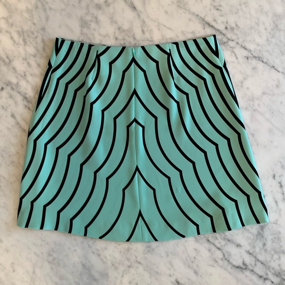 NWT Marc by Marc Jacob’s mint green skirt with black line design size 6 - Picture 5 of 7